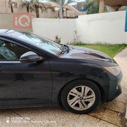 هیۆندای ئەلەنترا